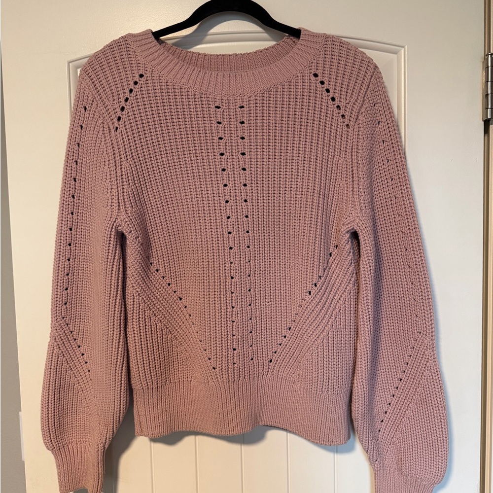 H&M Light Dusty Pink Knit Sweater - beautiful shade of pink! 😍